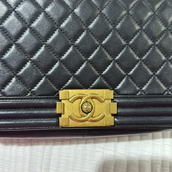 Authentic Chanel boy bag - Picture 3 of 10